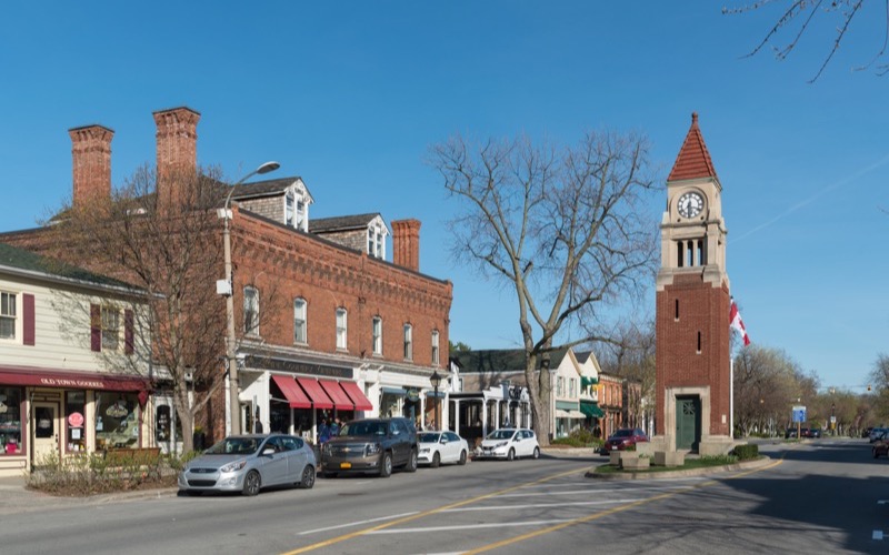 Queen Street and the Clock Tower in Niagara-on-the-Lake on a clear day